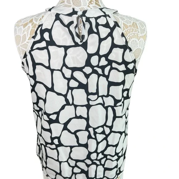 Women pants suits Allover print halter elegant Set.Sleeveless size Medium. - Picture 5 of 8